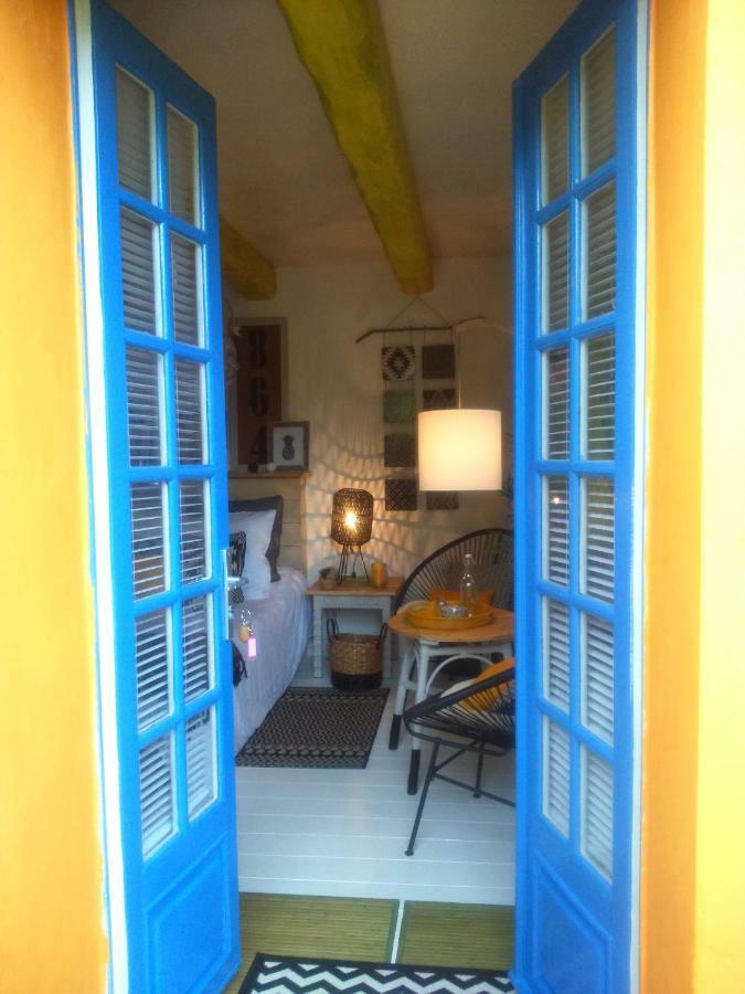 La Joliette Hotell Junas Exteriör bild